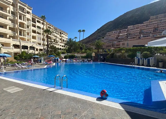 Top Floor, Panoramic Studio, Heated Pool
