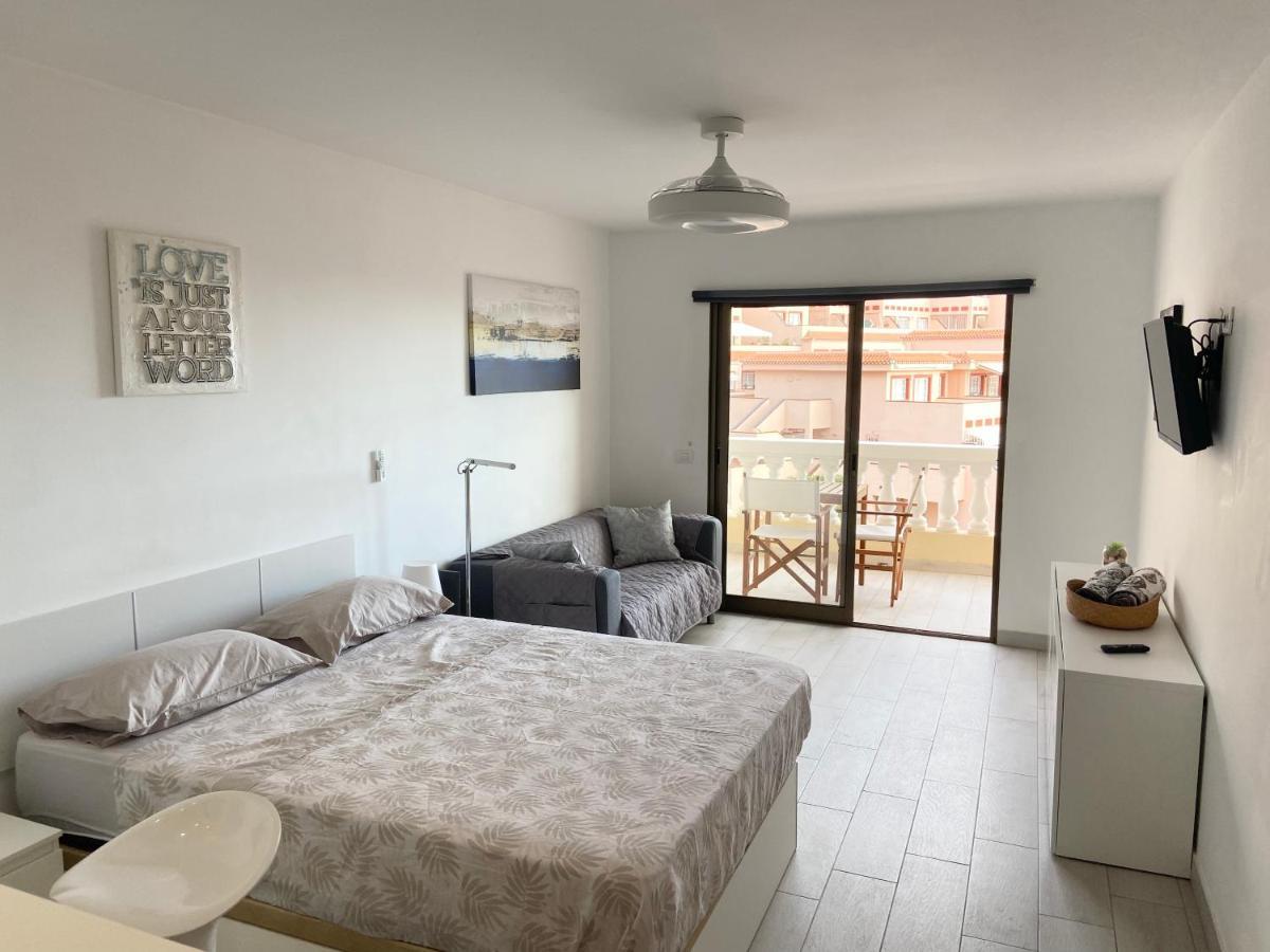 Floor, Panoramic Studio, Heated Pool *