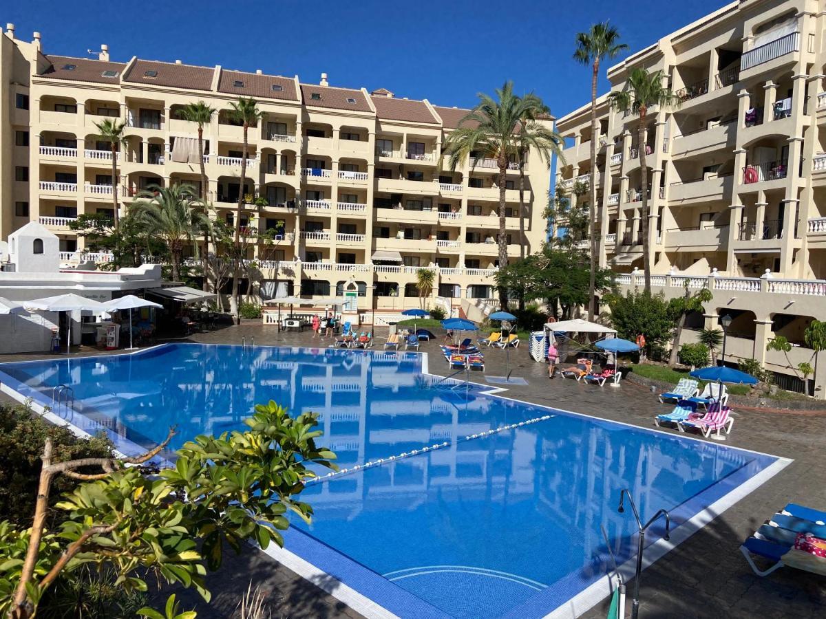 Floor, Panoramic Studio, Heated Pool Apartment
